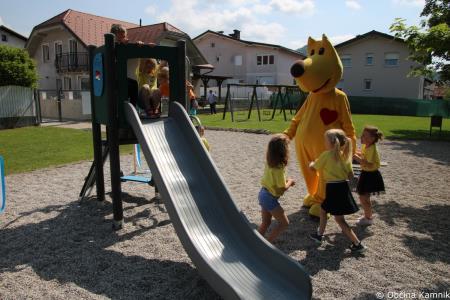 Obogateno javno igrišče na ulici Franca Pirca (49)